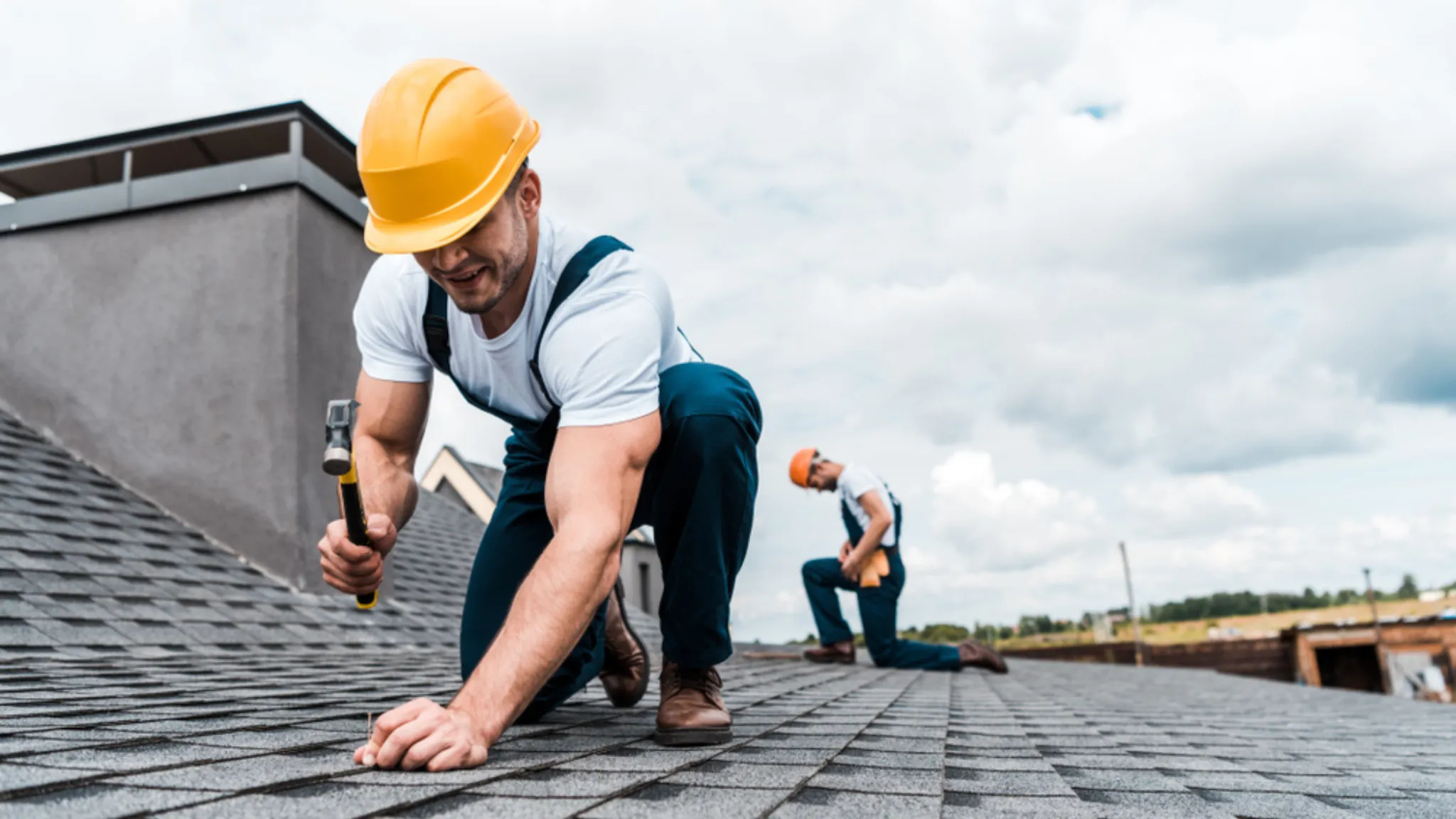 How to Start a Roofing Company